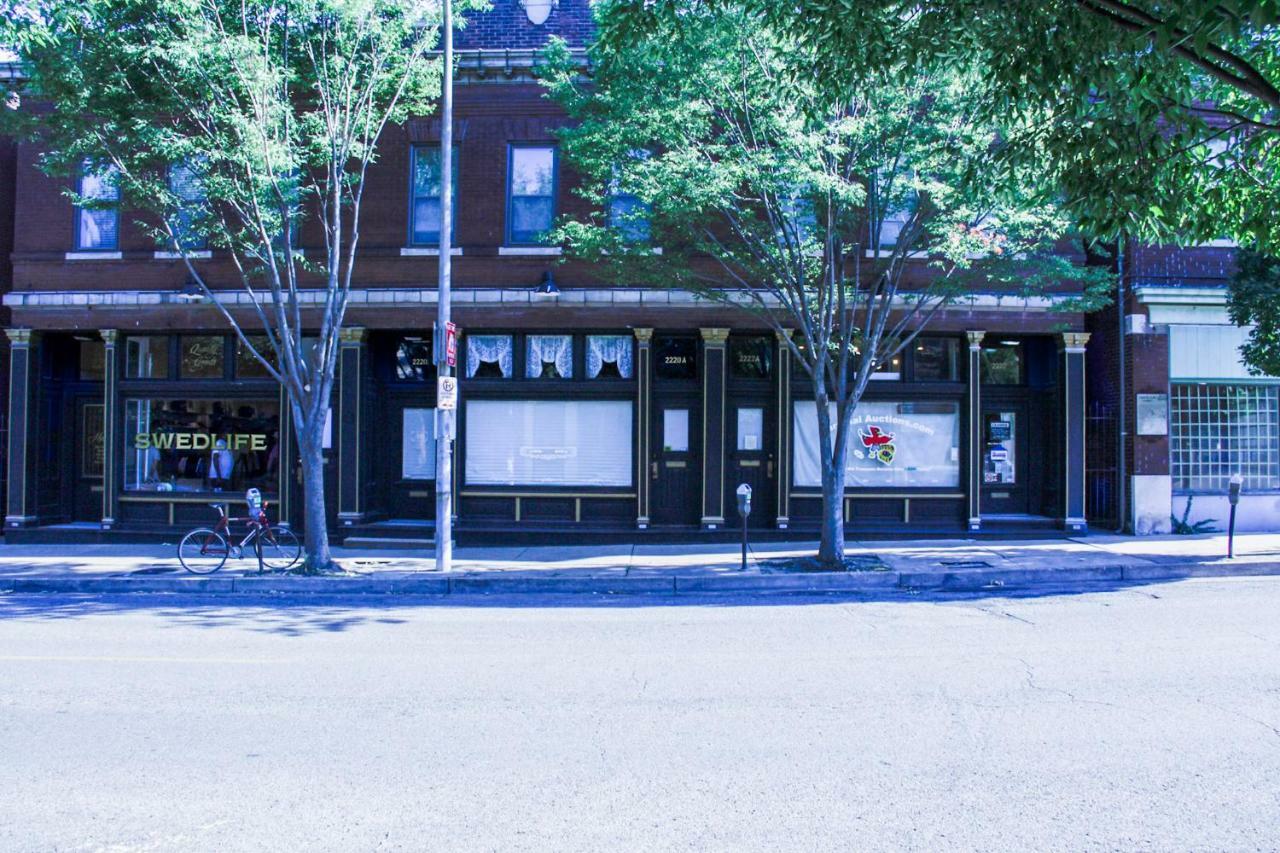 Luxury Apt W/ Spectrum Mood Lighting - Historic Cherokee Street Antique Row Maryland Heights Exterior photo