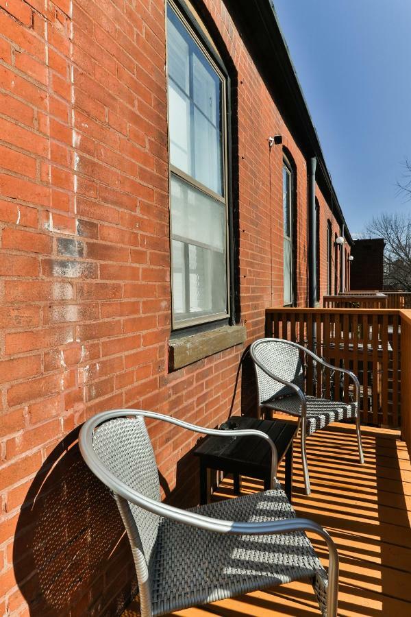 Luxury Apt W/ Spectrum Mood Lighting - Historic Cherokee Street Antique Row Maryland Heights Exterior photo